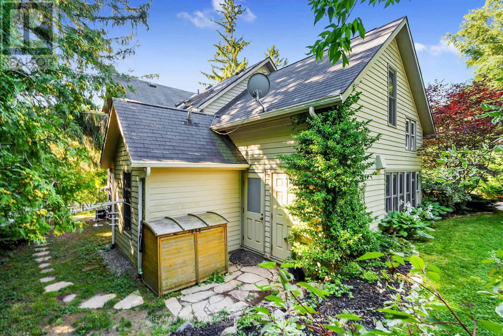 30 Bruton Street, Port Hope, ON - Outdoor