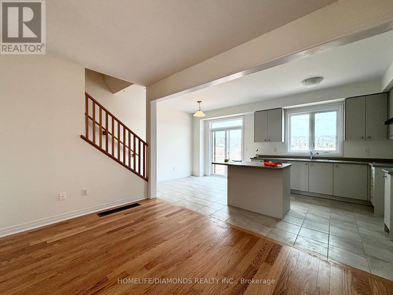132 Port Crescent, Welland, ON - Indoor Photo Showing Kitchen