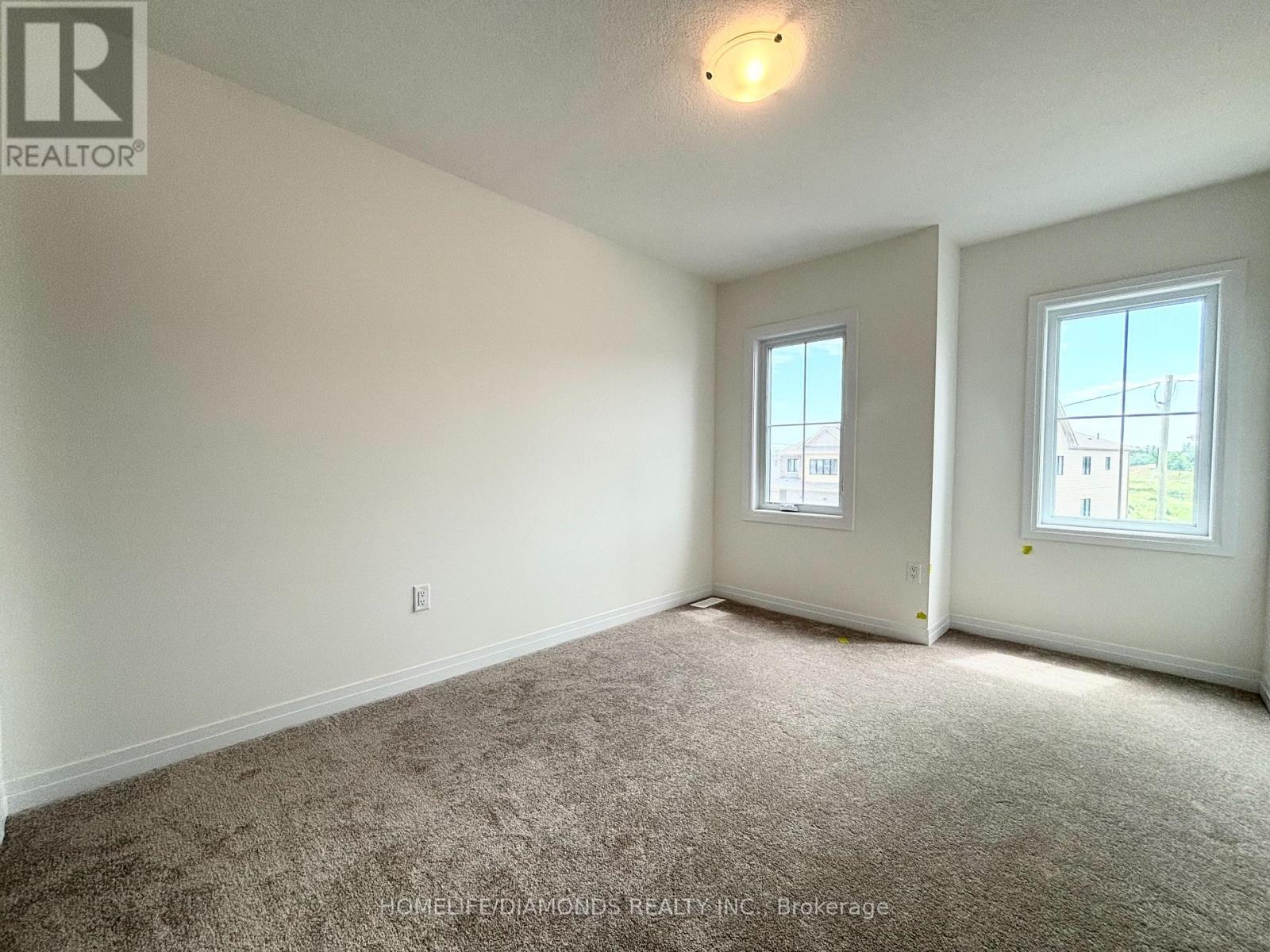 132 Port Crescent, Welland, ON - Indoor Photo Showing Other Room