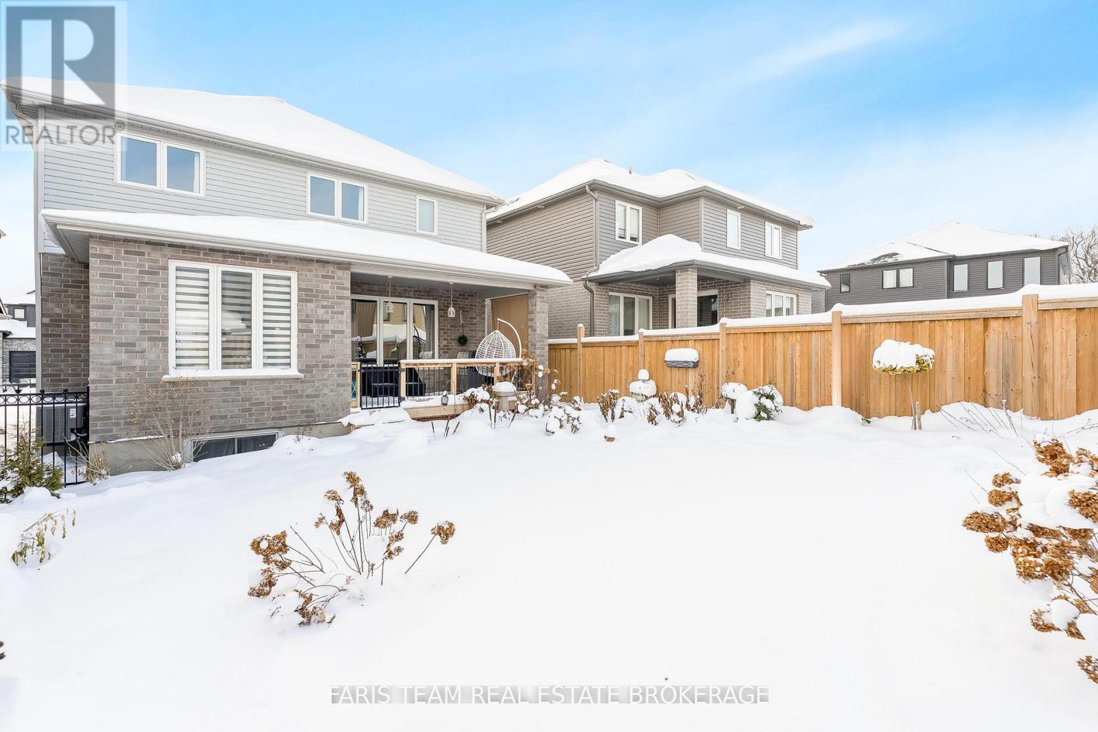 13 Tindall Crescent, East Luther Grand Valley, ON - Outdoor With Deck Patio Veranda