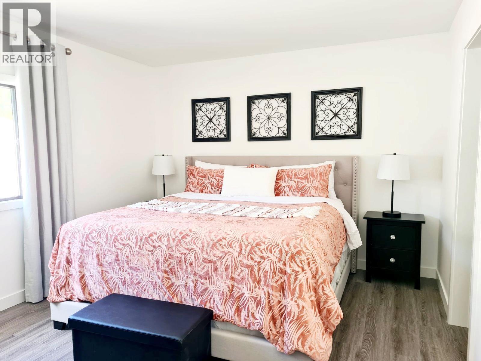 8936 Swanshore Road, Swansea Point, BC