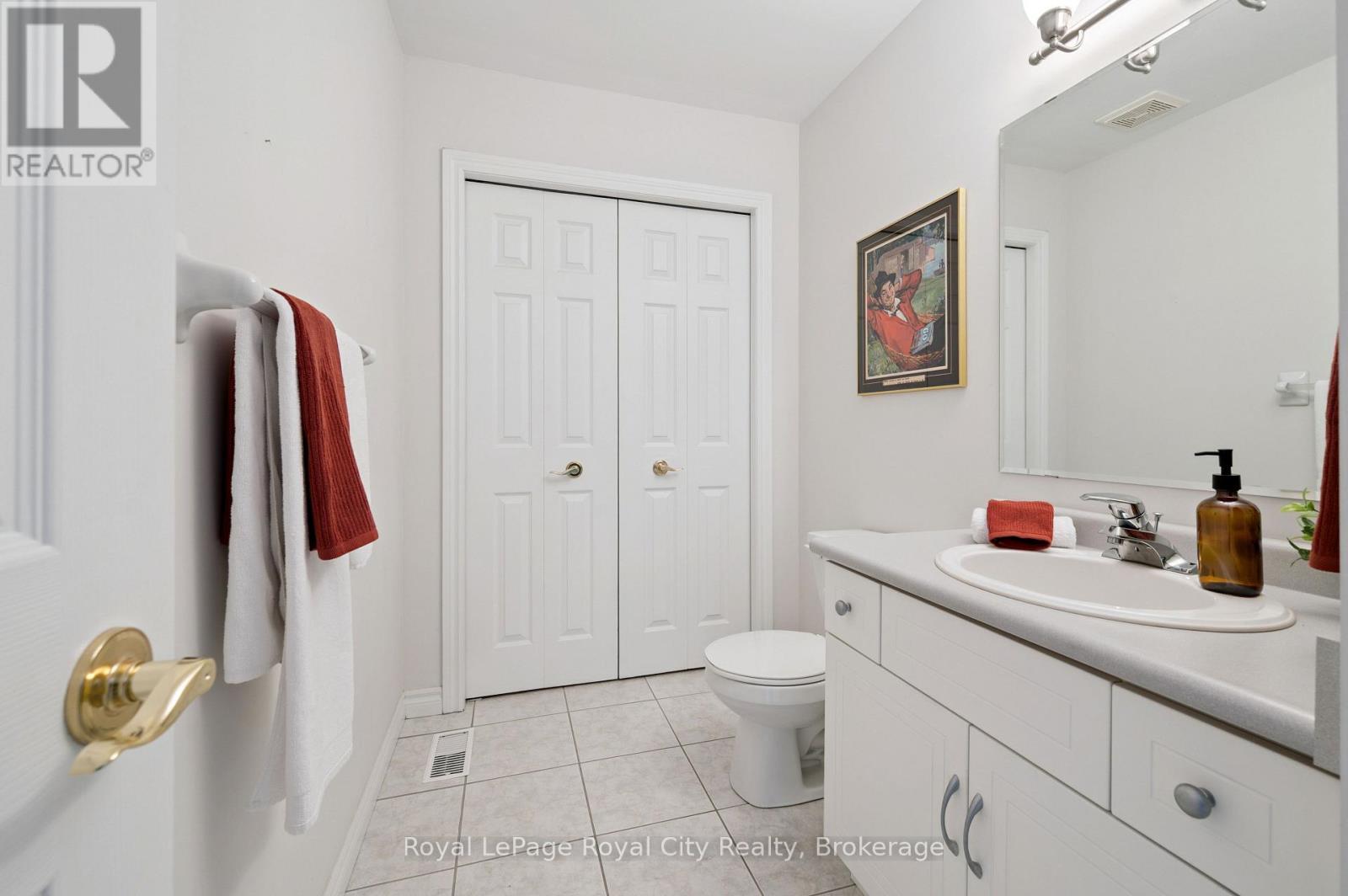 17 Terraview Crescent, Guelph (Kortright West), ON - Indoor Photo Showing Bathroom