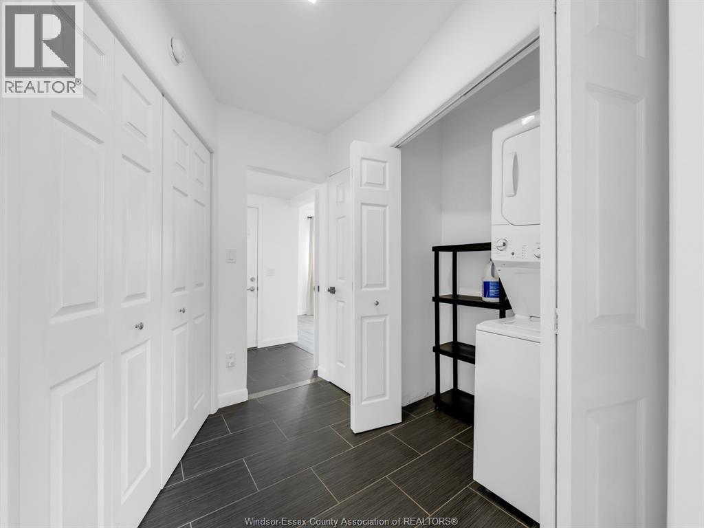 2432 Front Road, Lasalle, ON - Indoor Photo Showing Other Room