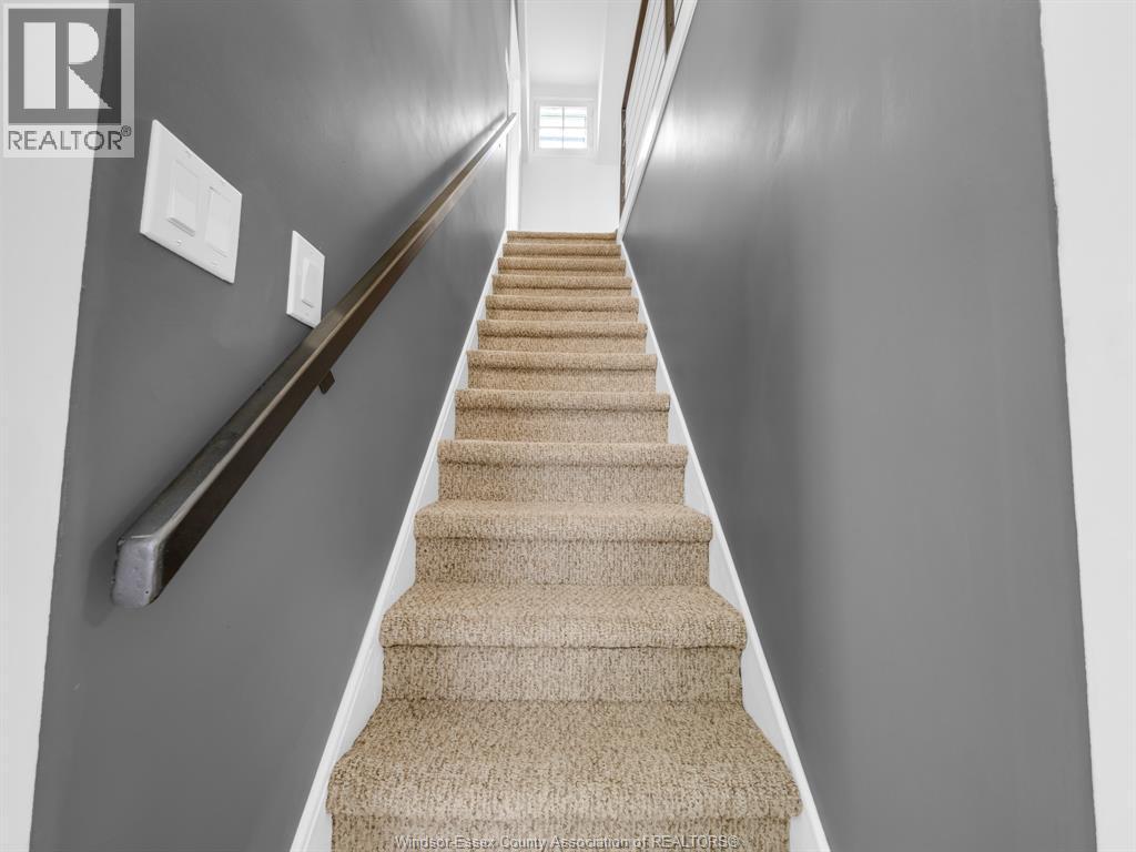 2432 Front Road, Lasalle, ON - Indoor Photo Showing Other Room