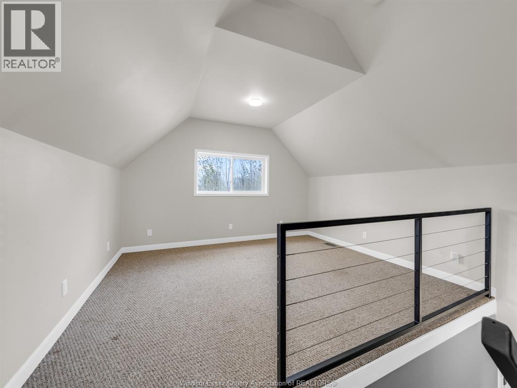 2432 Front Road, Lasalle, ON - Indoor Photo Showing Other Room