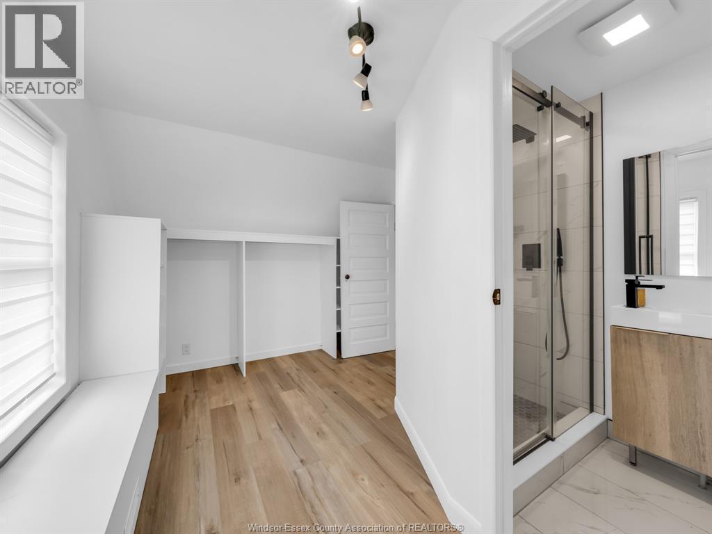 2432 Front Road, Lasalle, ON - Indoor Photo Showing Other Room