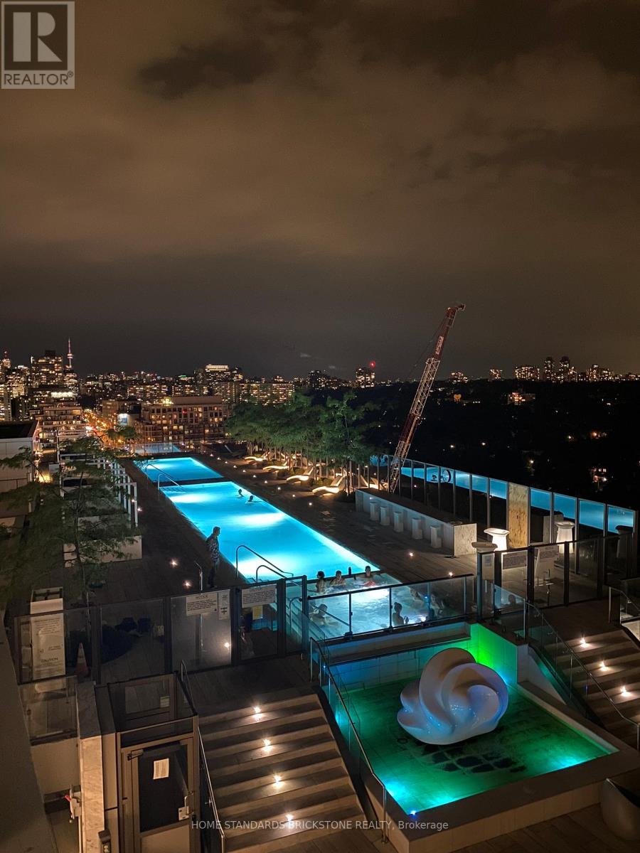 2013 - 5 Soudan Avenue, Toronto, ON - Outdoor