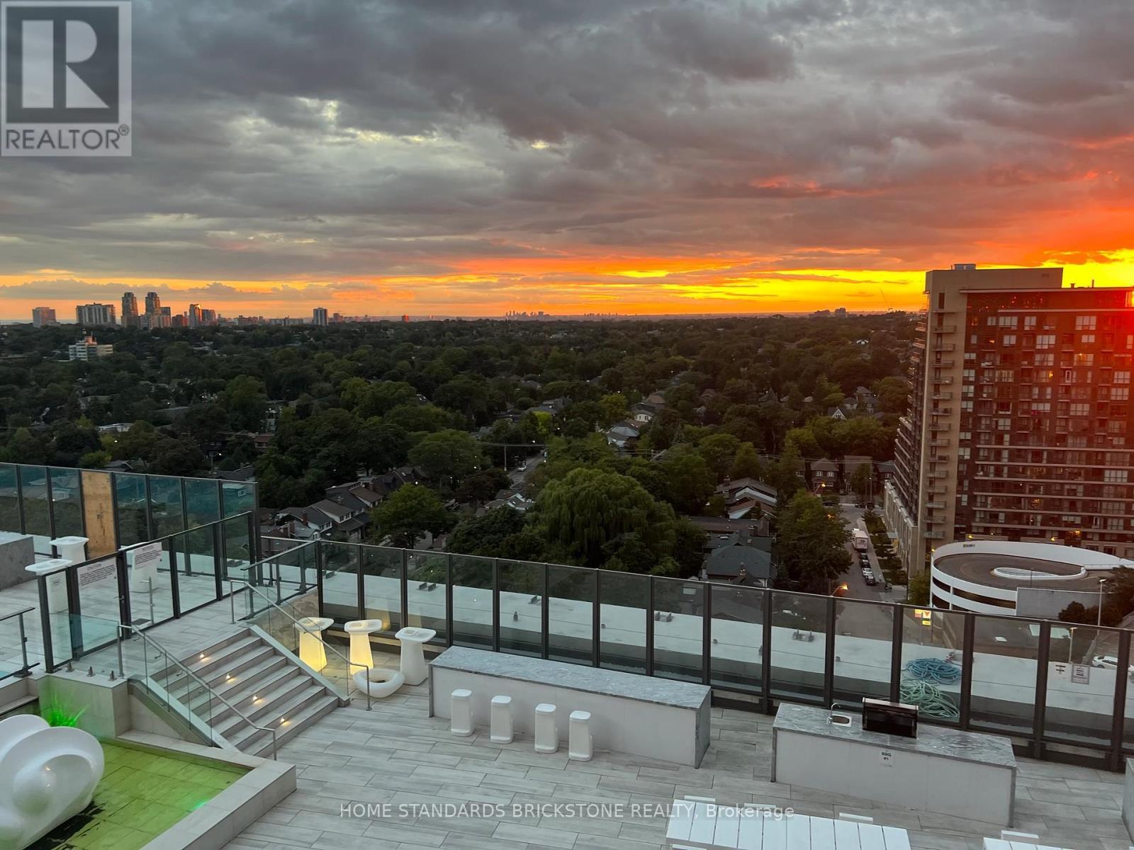 2013 - 5 Soudan Avenue, Toronto, ON - Outdoor