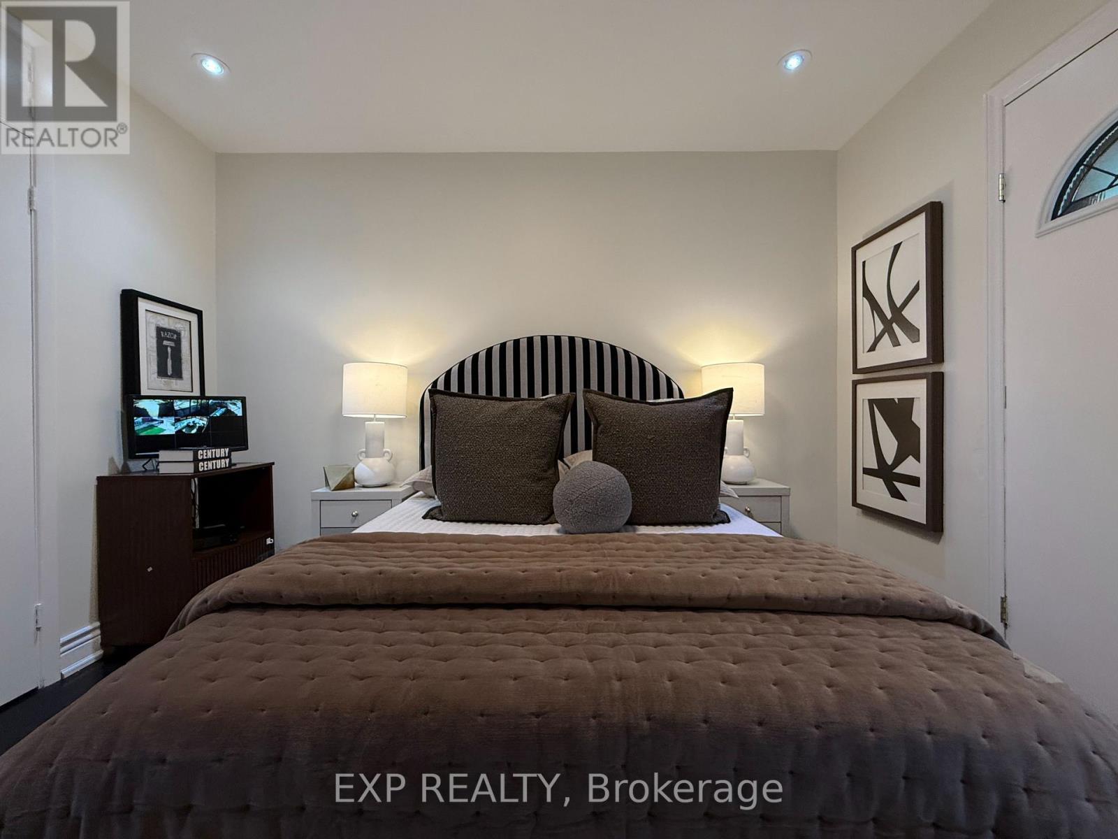 81 Meldazy Drive, Toronto, ON - Indoor Photo Showing Bedroom