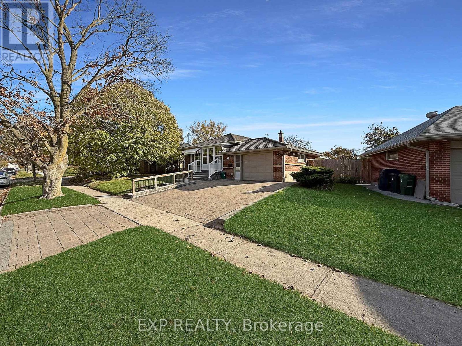 81 Meldazy Drive, Toronto, ON - Outdoor