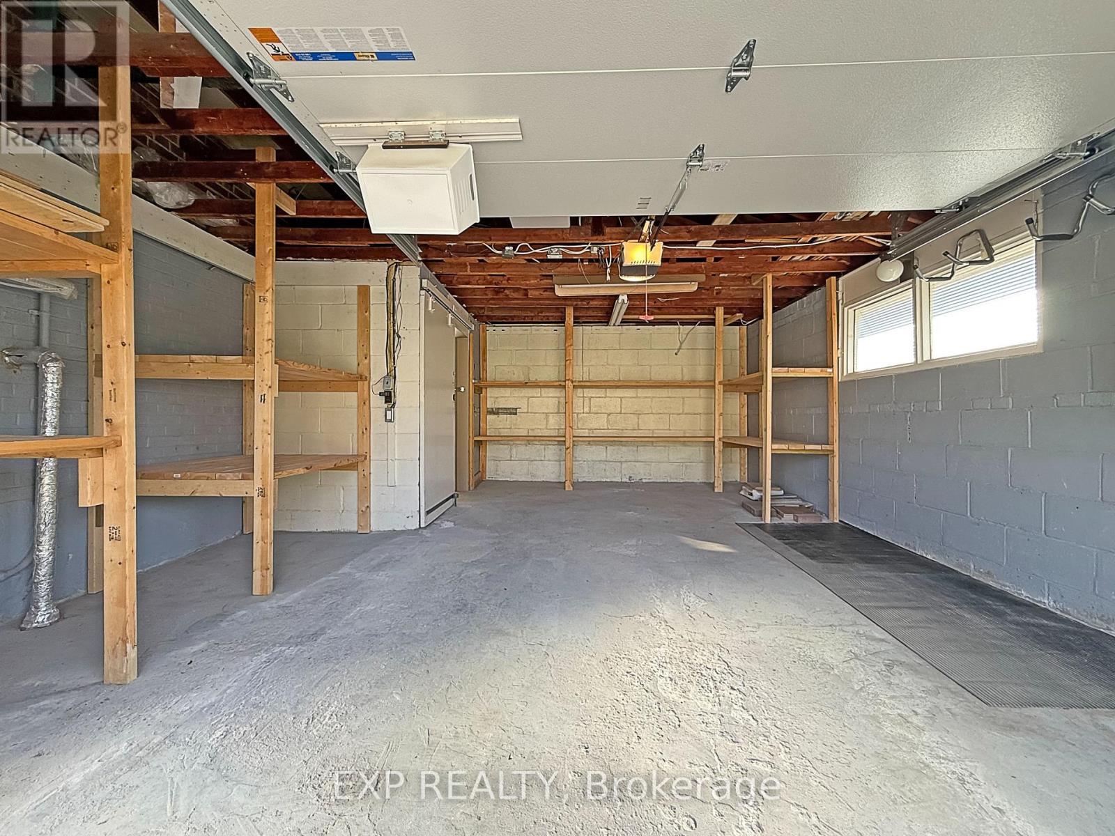 81 Meldazy Drive, Toronto, ON - Indoor Photo Showing Garage