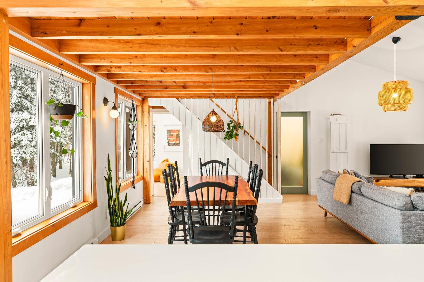 Salle à manger - 10 Ch. Lily-Butters, Eastman, QC - Indoor