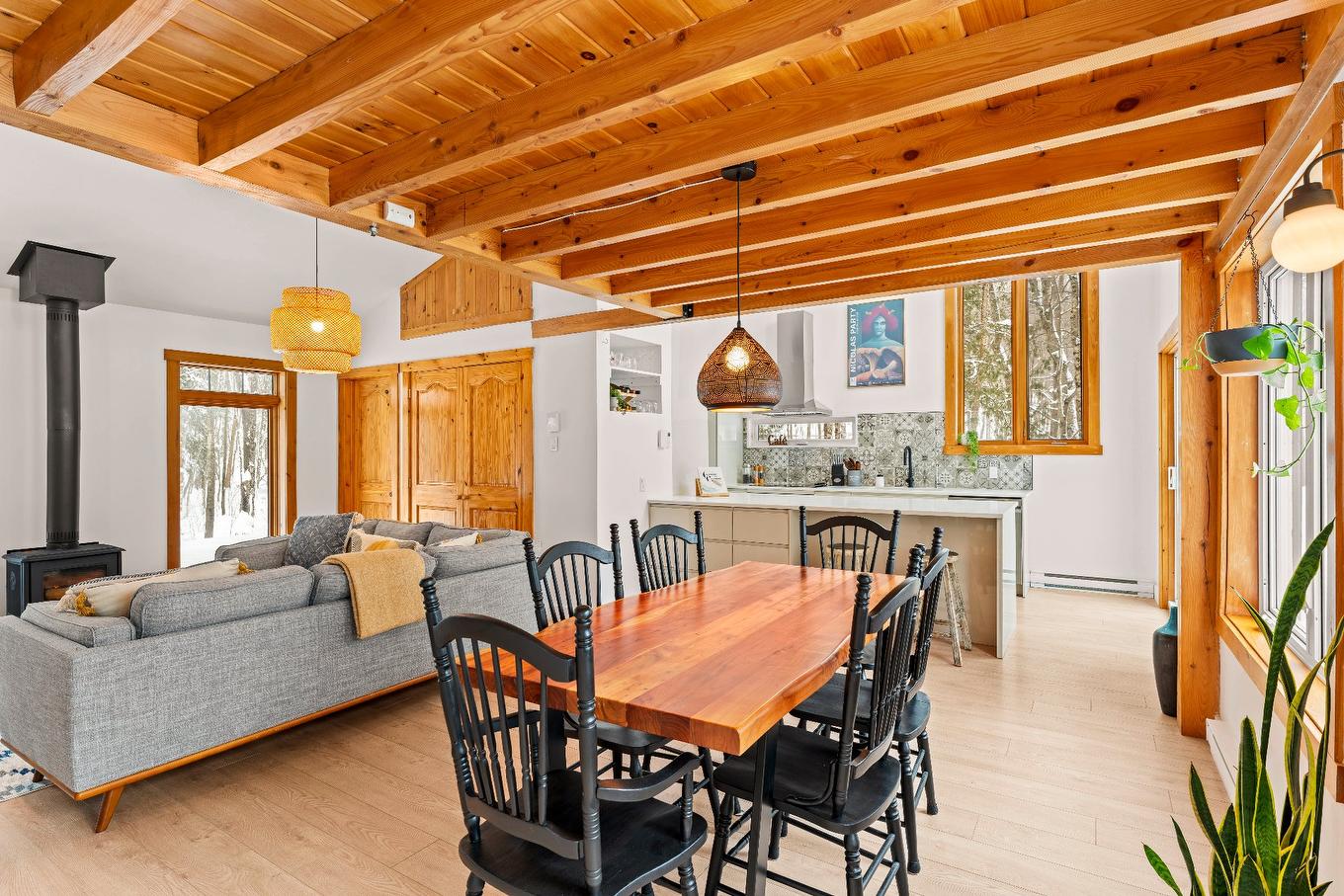 Salle à manger - 10 Ch. Lily-Butters, Eastman, QC - Indoor Photo Showing Dining Room