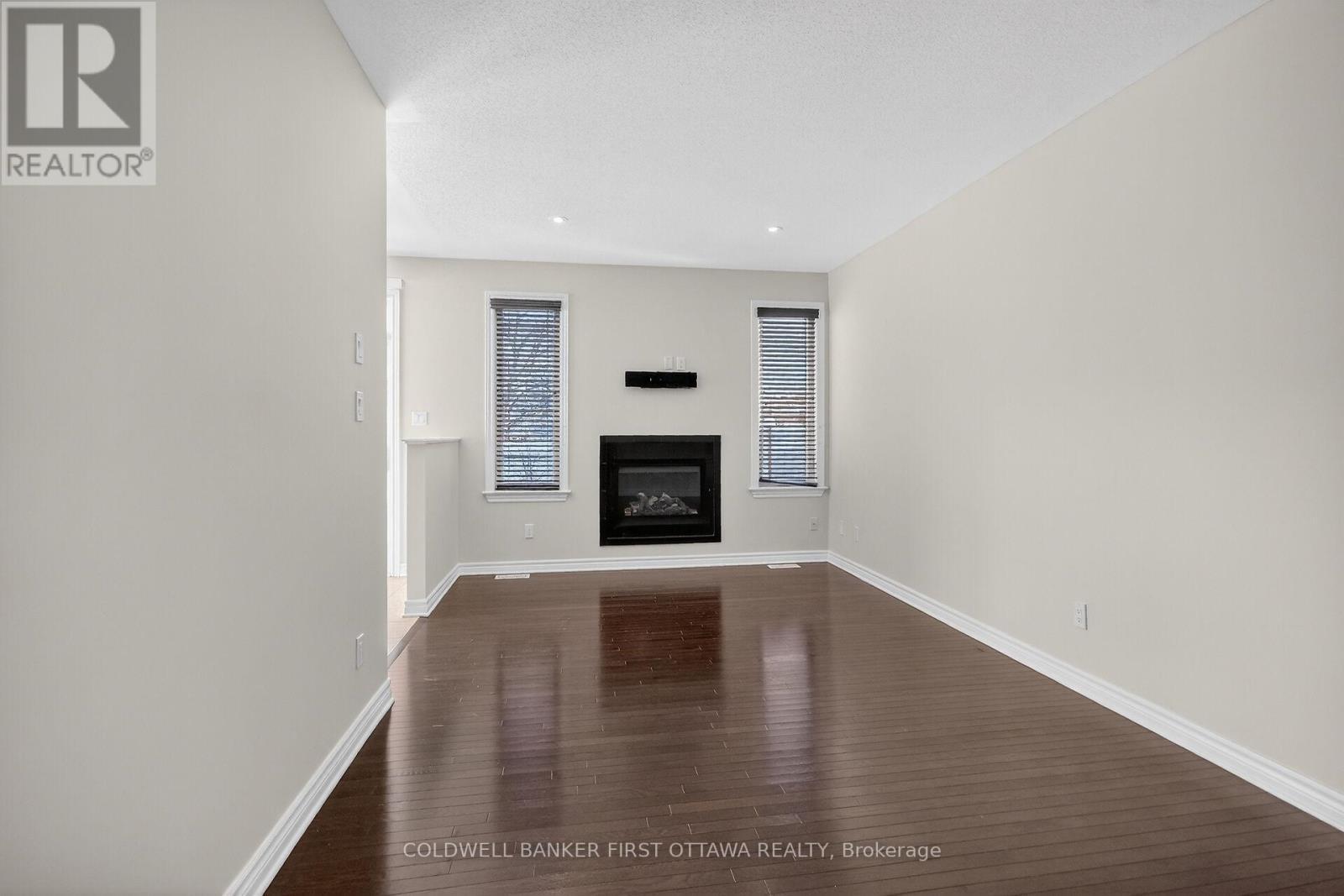 184 Highbury Park Drive, Ottawa, ON - Indoor Photo Showing Other Room With Fireplace