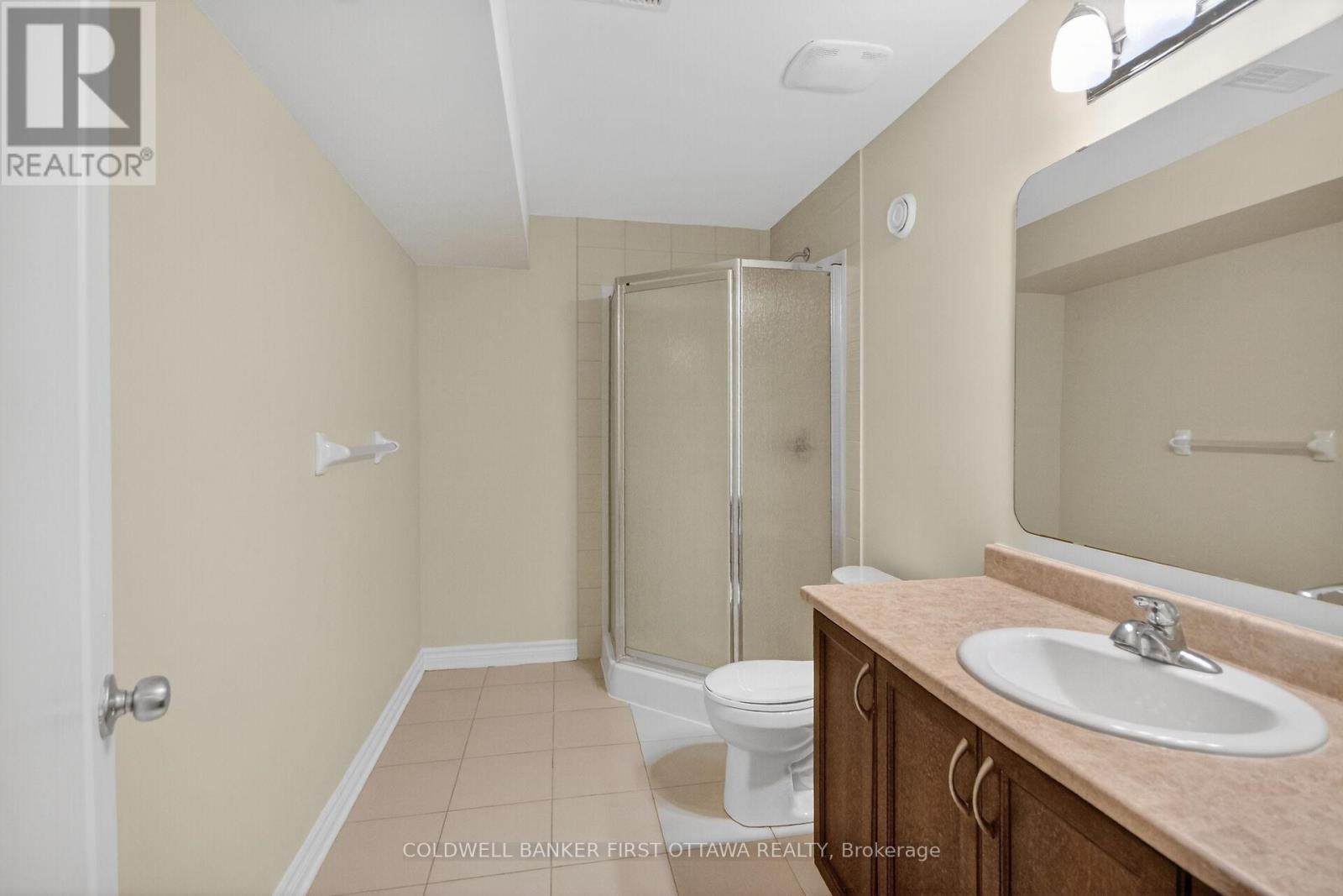 184 Highbury Park Drive, Ottawa, ON - Indoor Photo Showing Bathroom