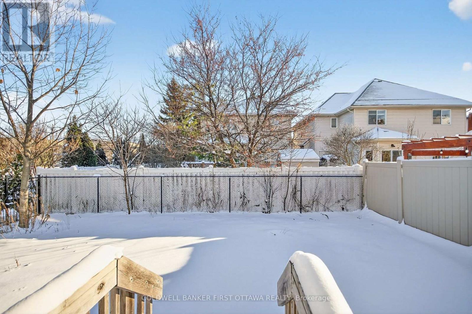 184 Highbury Park Drive, Ottawa, ON - Outdoor