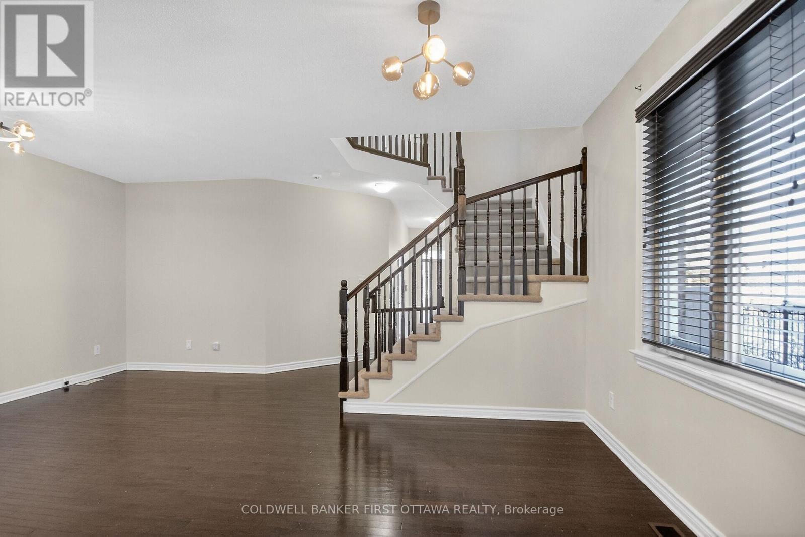 184 Highbury Park Drive, Ottawa, ON - Indoor Photo Showing Other Room