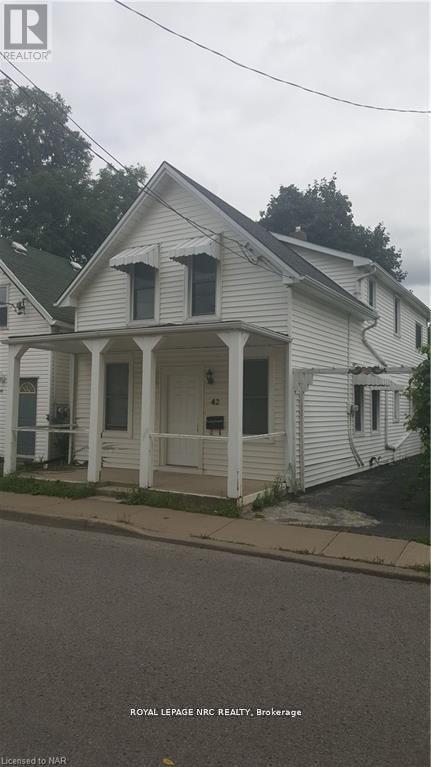 42 North Street, St. Catharines (Downtown), ON - Outdoor With Deck Patio Veranda With Facade