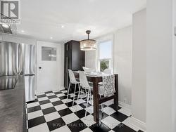 Eat in kitchen & pantry -