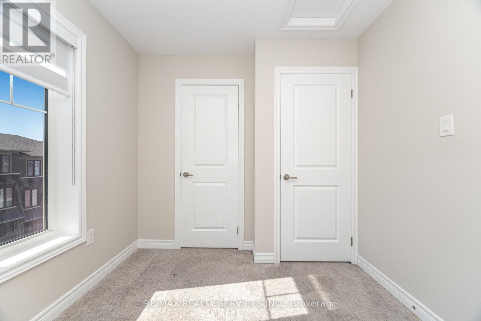 113 - 10 Birmingham Drive, Cambridge, ON - Indoor Photo Showing Other Room