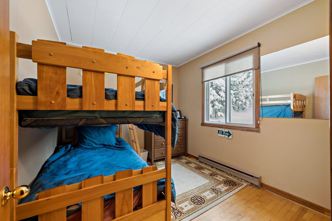 Bedroom - 202 Ch. Brunette, Lac-Supérieur, QC - Indoor Photo Showing Other Room