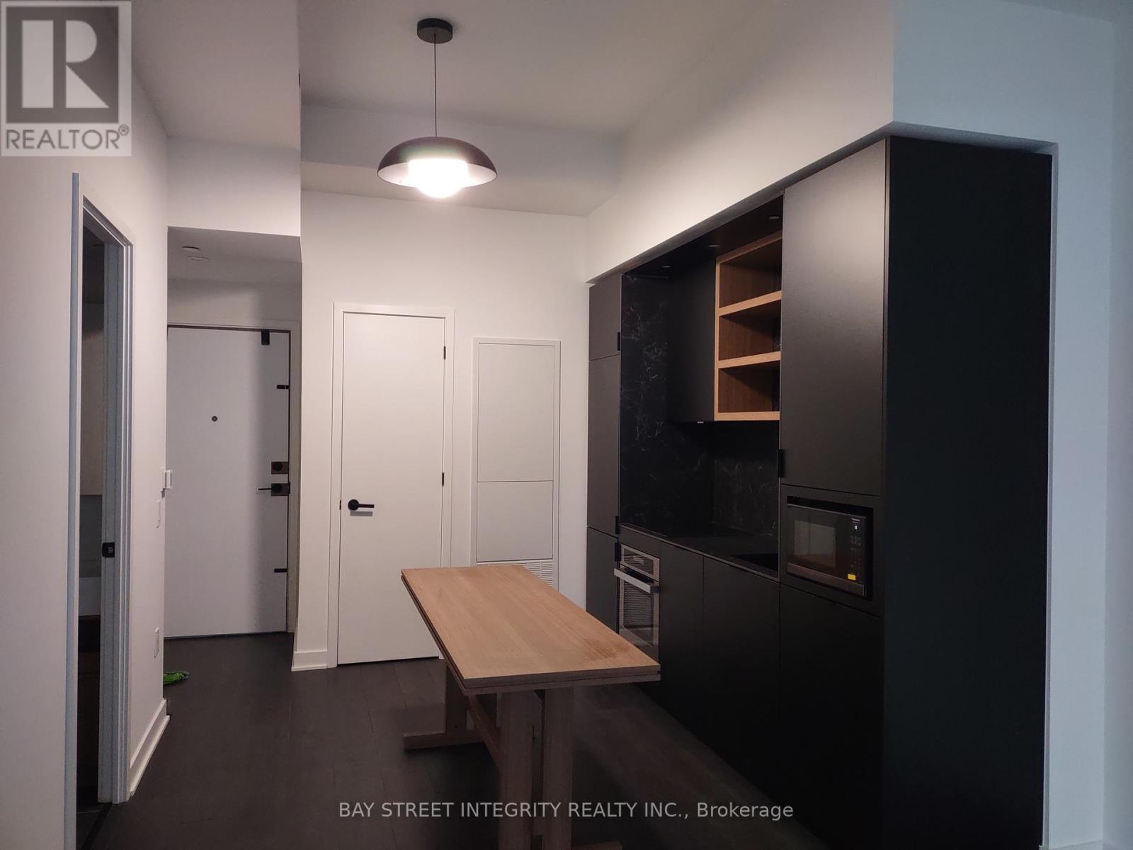 2009 - 55 Charles Street E, Toronto, ON - Indoor Photo Showing Other Room