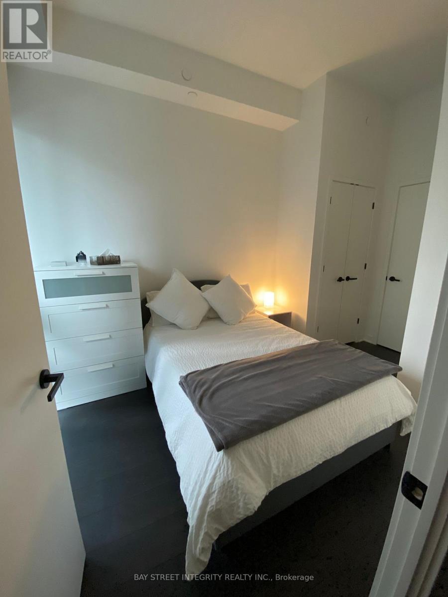 2009 - 55 Charles Street E, Toronto, ON - Indoor Photo Showing Bedroom