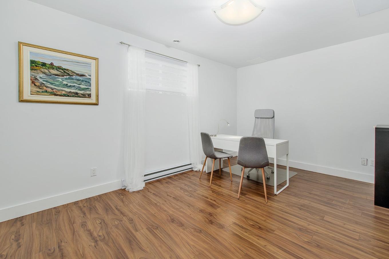 Chambre à coucher - 73 Ch. Des Malards, Sainte-Anne-Des-Lacs, QC - Indoor