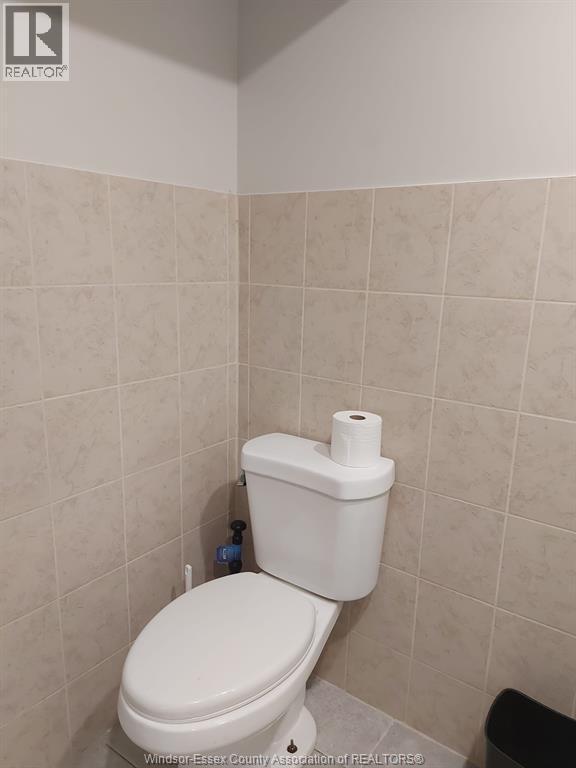 2462 Lesperance Unit# Lower, Tecumseh, ON - Indoor Photo Showing Bathroom