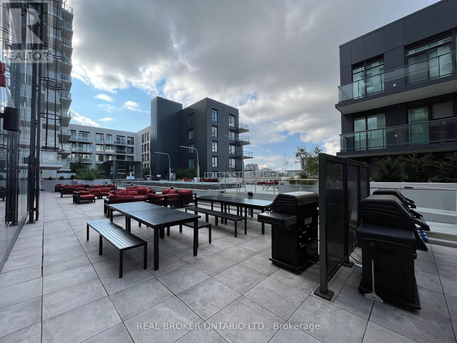 1111 - 8 Rouge Valley Drive, Markham, ON - Outdoor With Balcony