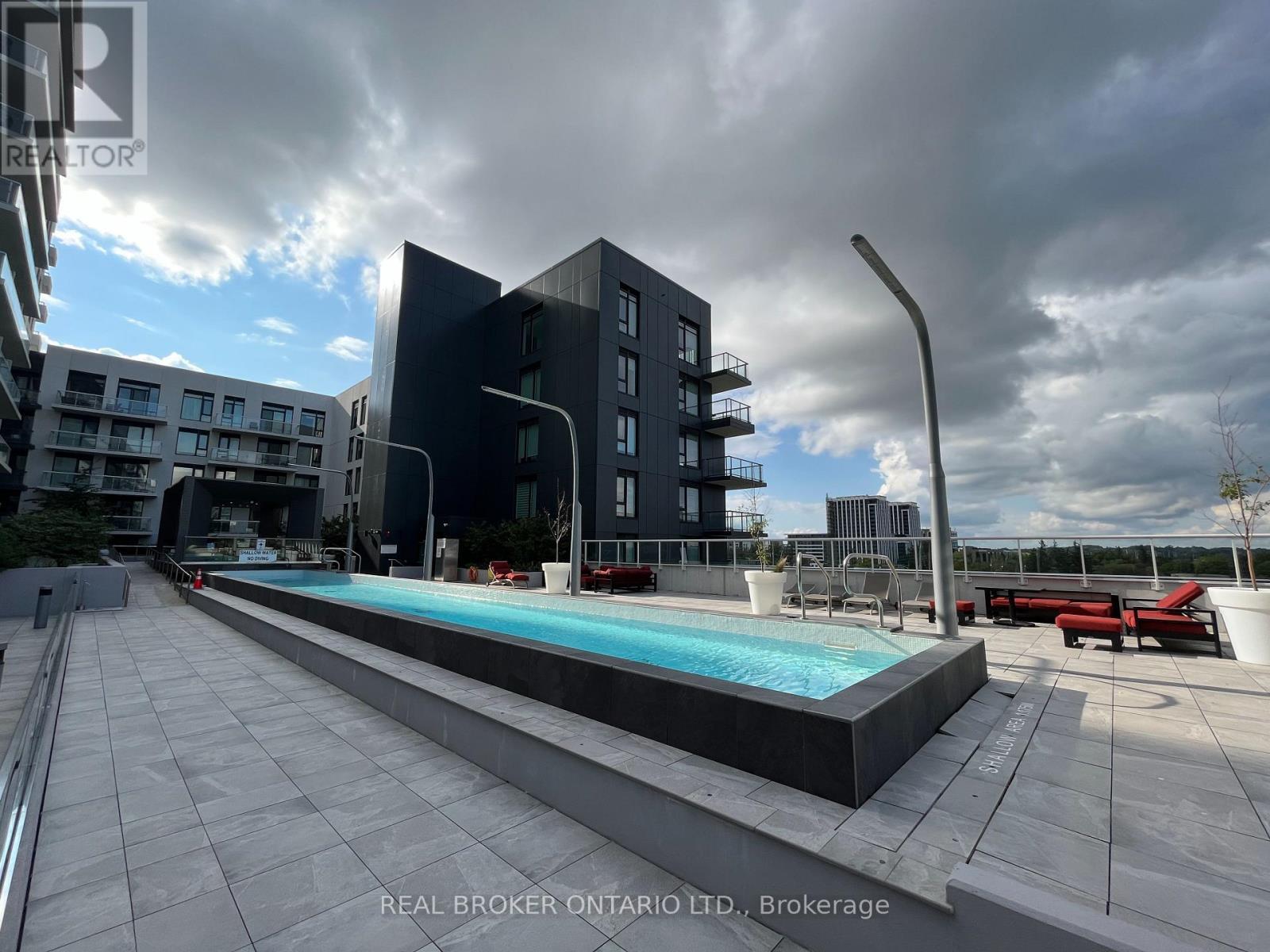 1111 - 8 Rouge Valley Drive, Markham, ON - Outdoor