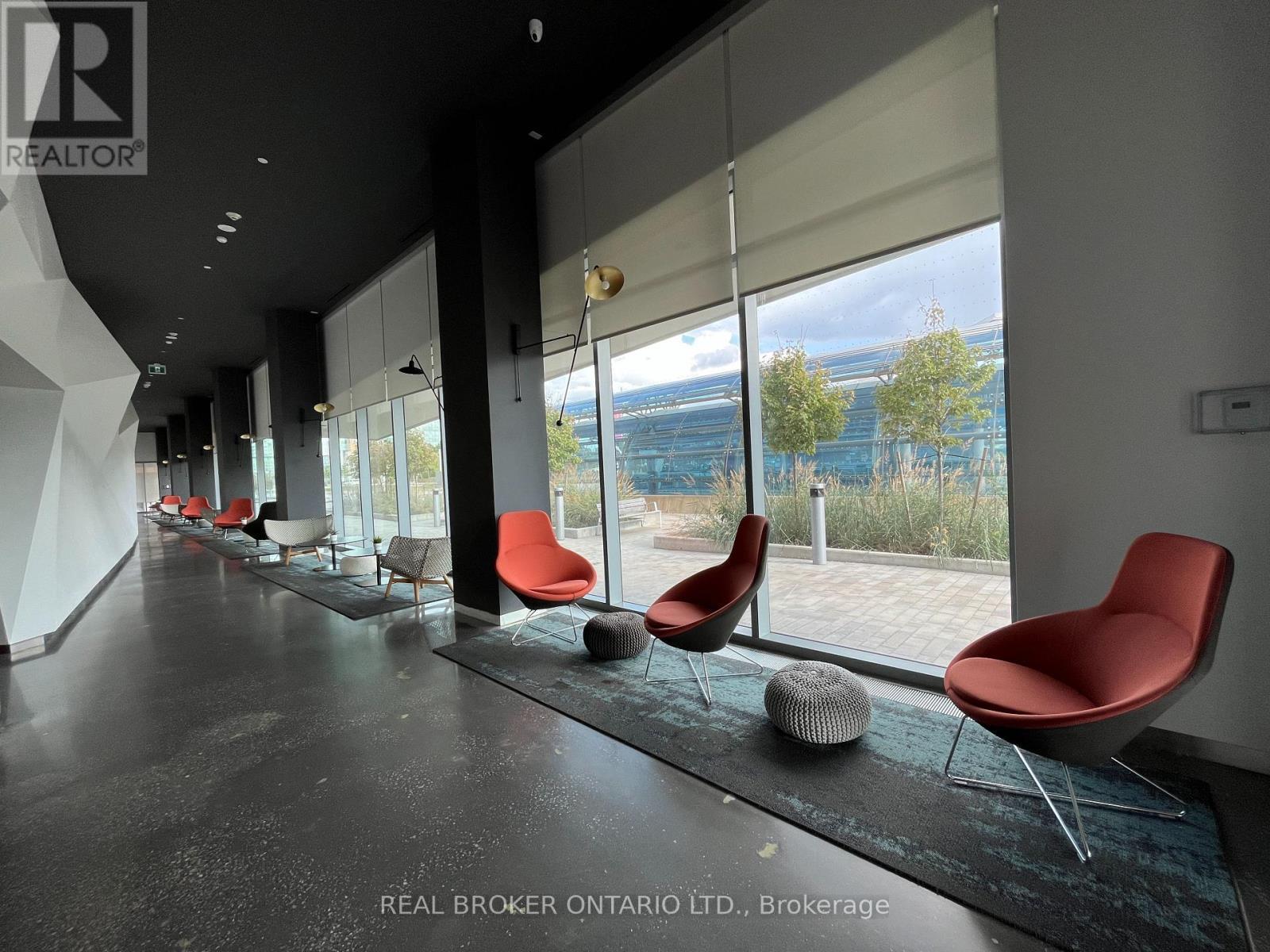 1111 - 8 Rouge Valley Drive, Markham, ON - Indoor