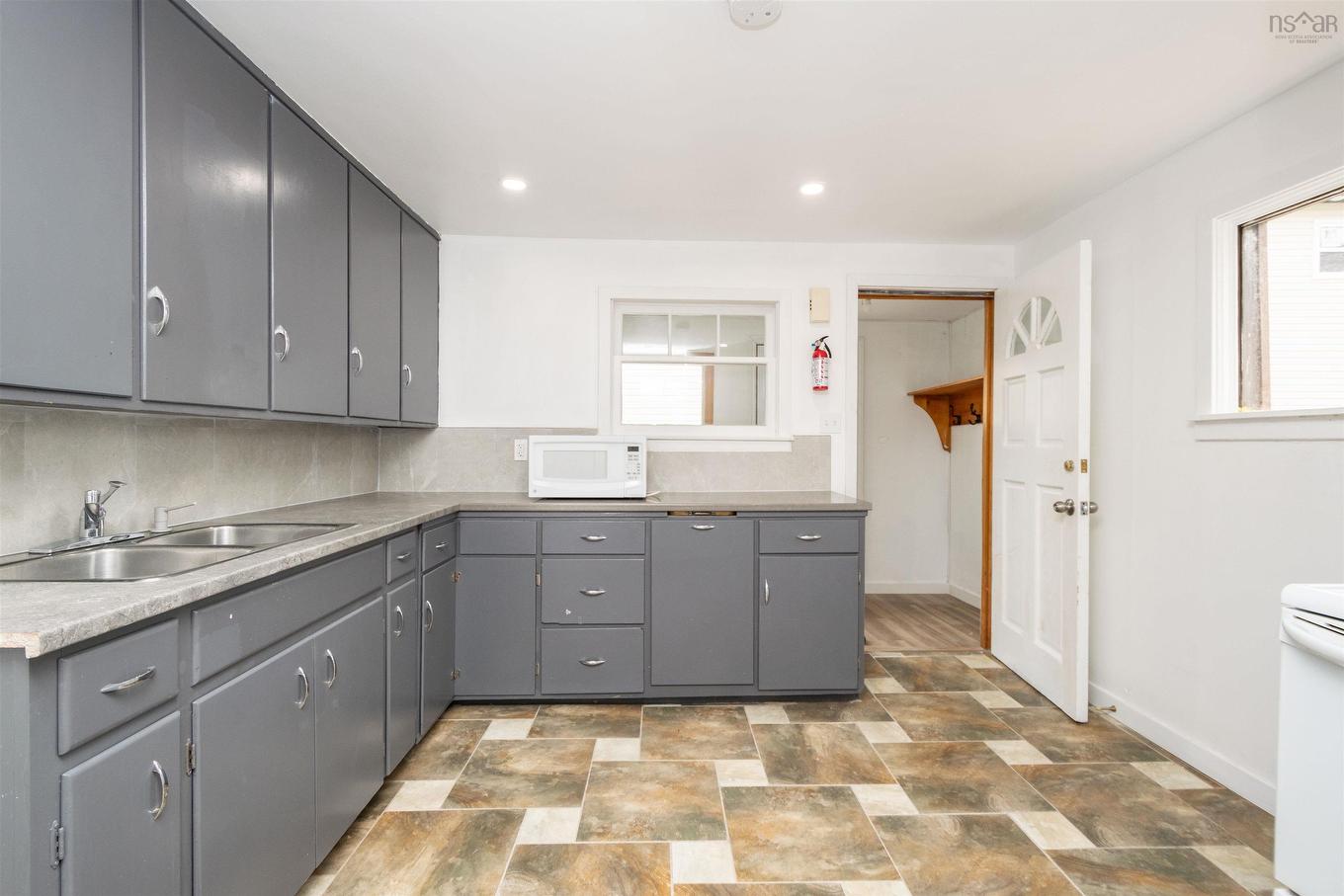 12 Layton Road, Halifax, NS