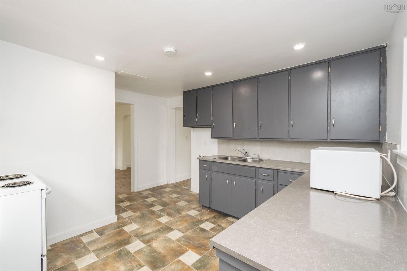 12 Layton Road, Halifax, NS