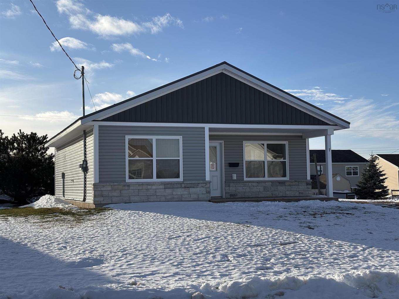 7 Fleming Street, Amherst, NS