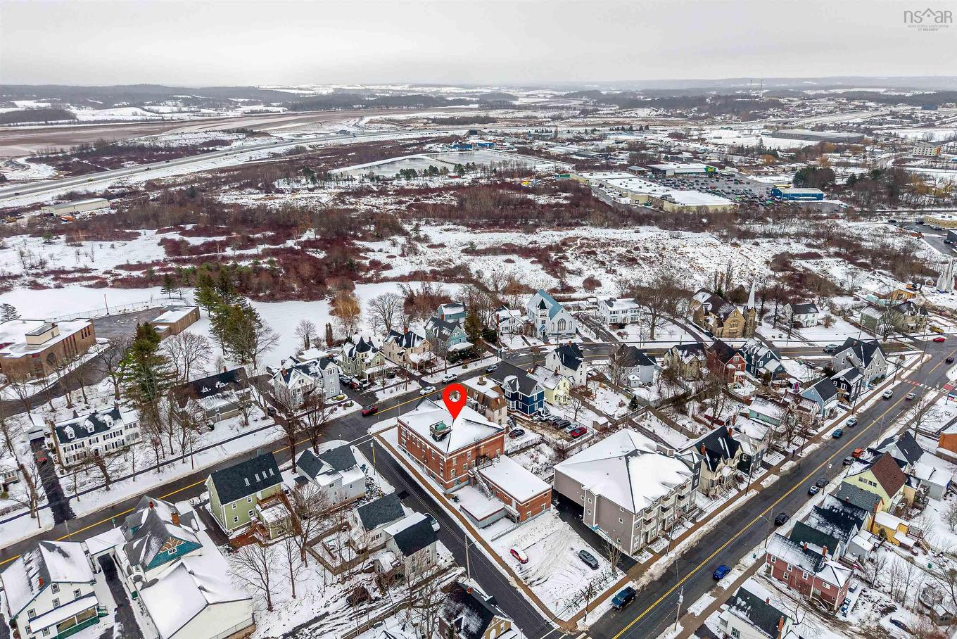 19 Victoria St/240 King Street, Windsor, NS