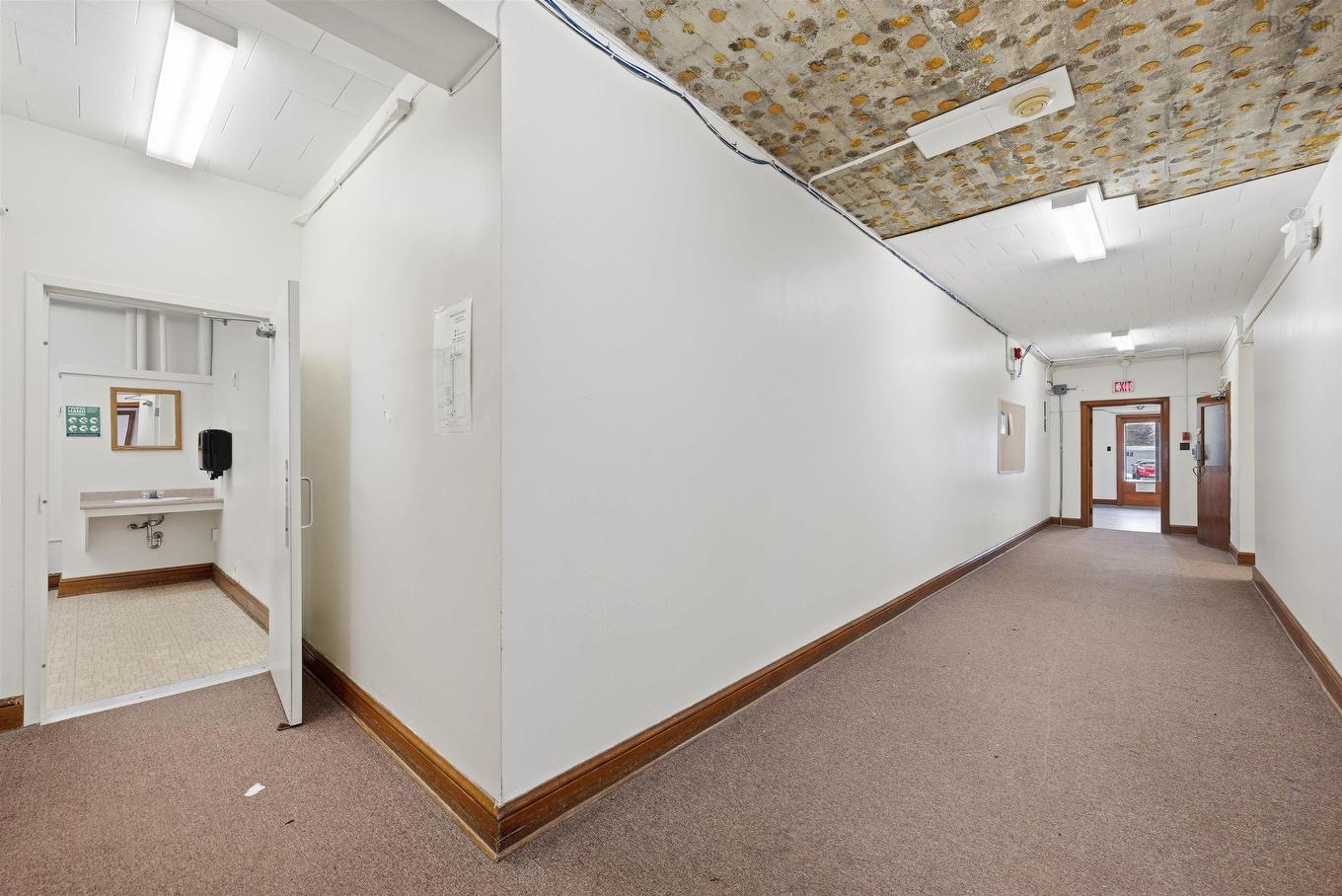 19 Victoria St/240 King Street, Windsor, NS