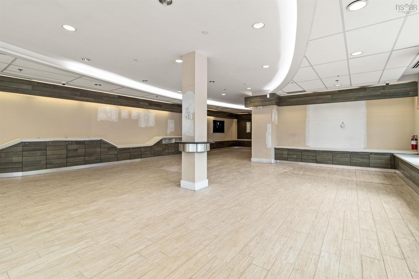 5690 Spring Garden Road, Halifax, NS