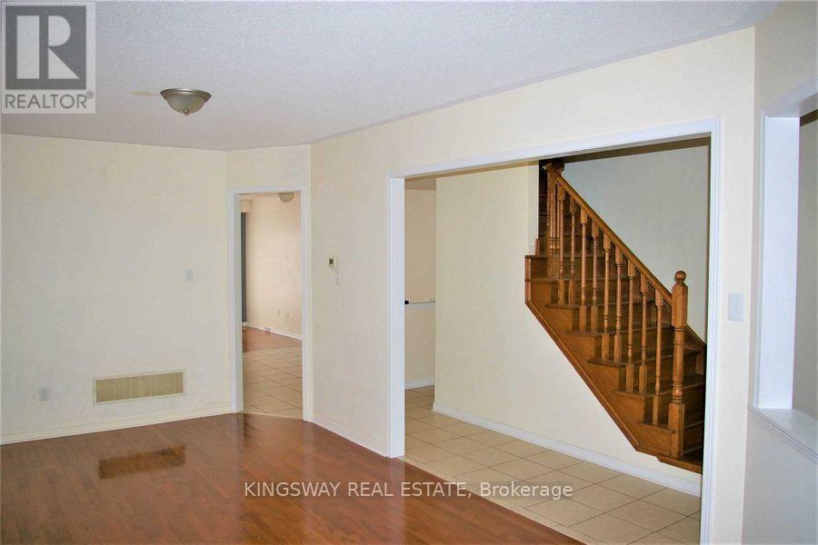 3022 Mission Hill Drive, Mississauga, ON - Indoor Photo Showing Other Room