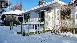 deck off the dinning room -