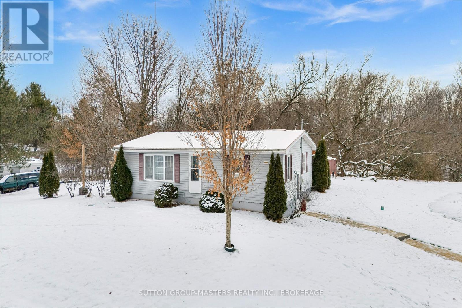 1677 County 2 Road, Front Of Yonge, ON - Outdoor