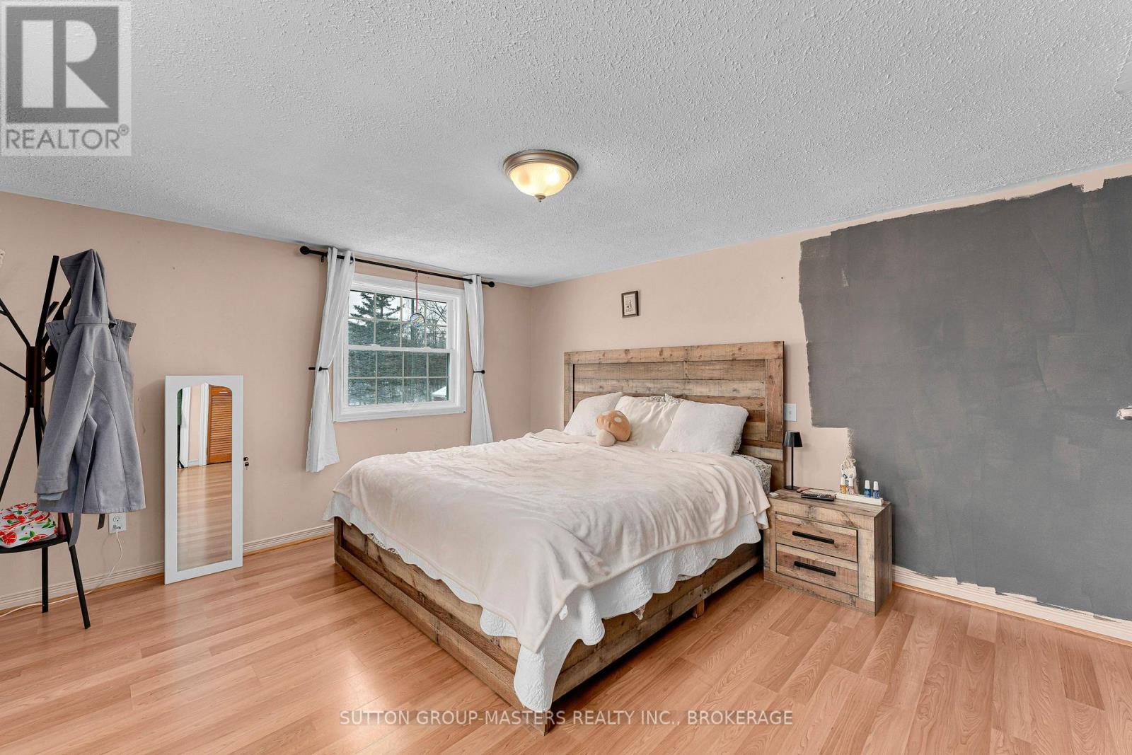 1677 County 2 Road, Front Of Yonge, ON - Indoor Photo Showing Bedroom