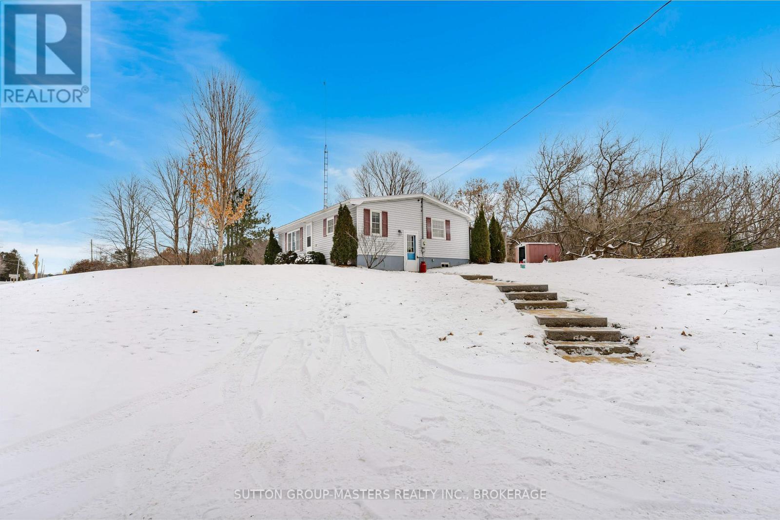 1677 County 2 Road, Front Of Yonge, ON - Outdoor