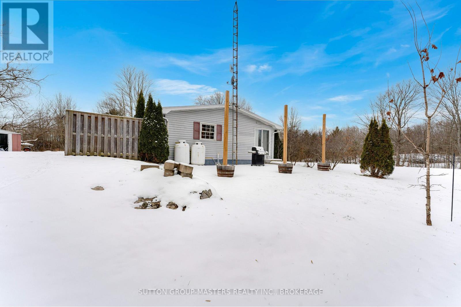 1677 County 2 Road, Front Of Yonge, ON - Outdoor
