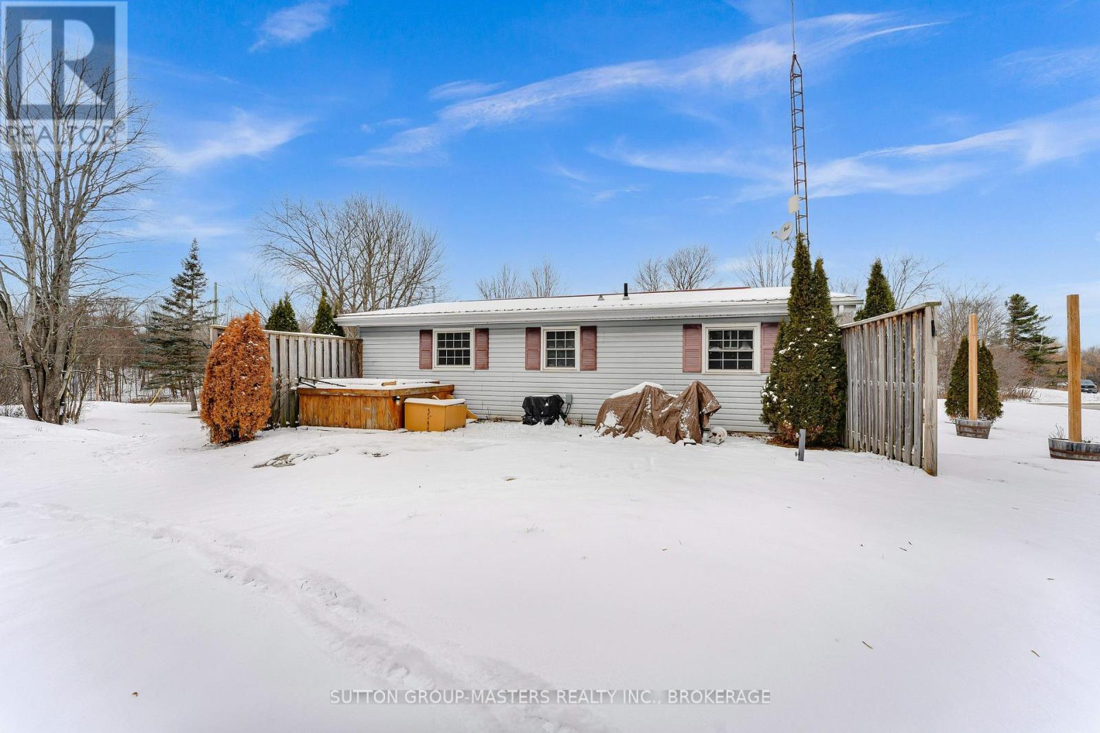 1677 County 2 Road, Front Of Yonge, ON - Outdoor