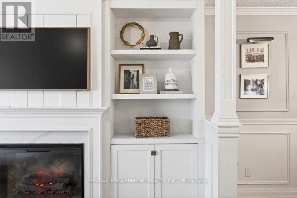 16 Forestgate Drive, Hamilton, ON - Indoor Photo Showing Other Room