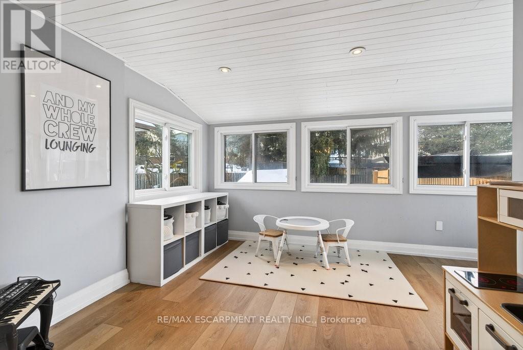 16 Forestgate Drive, Hamilton, ON - Indoor