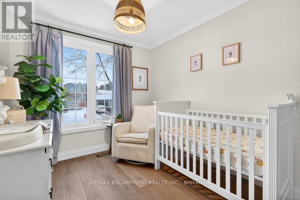 16 Forestgate Drive, Hamilton, ON - Indoor Photo Showing Bedroom