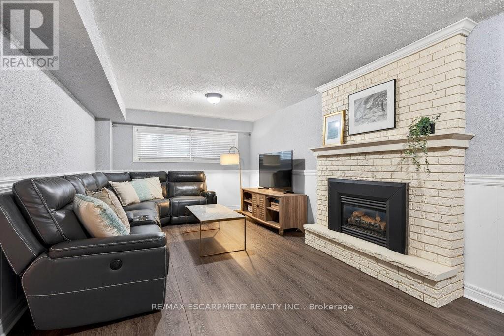 16 Forestgate Drive, Hamilton, ON - Indoor Photo Showing Living Room With Fireplace