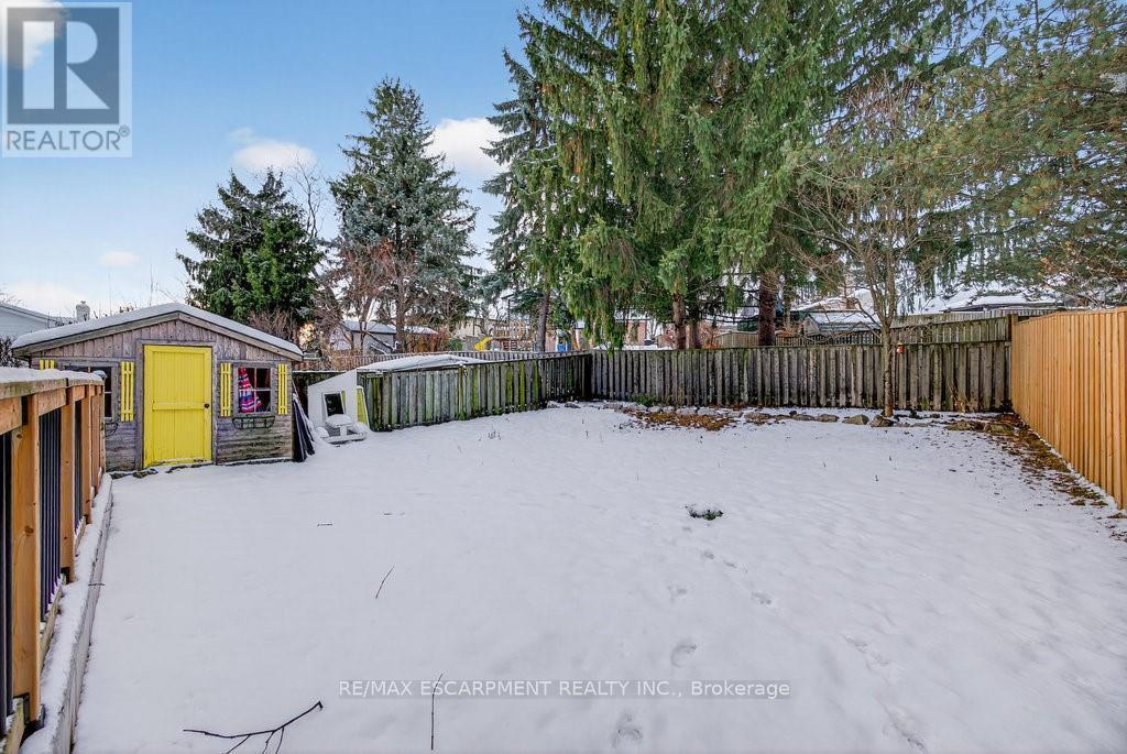 16 Forestgate Drive, Hamilton, ON - Outdoor